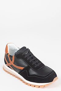 68500